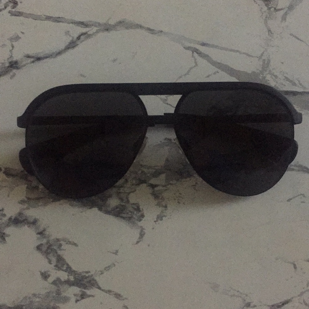 Dolce & gabbana aviator sunglasses